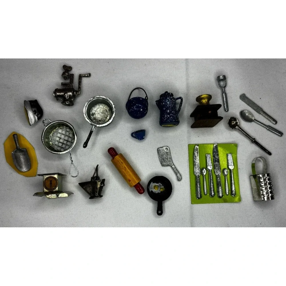 25 Dollhouse Miniature Kitchen Baking Pans, Silverware, Iron, Grinder, Utensils